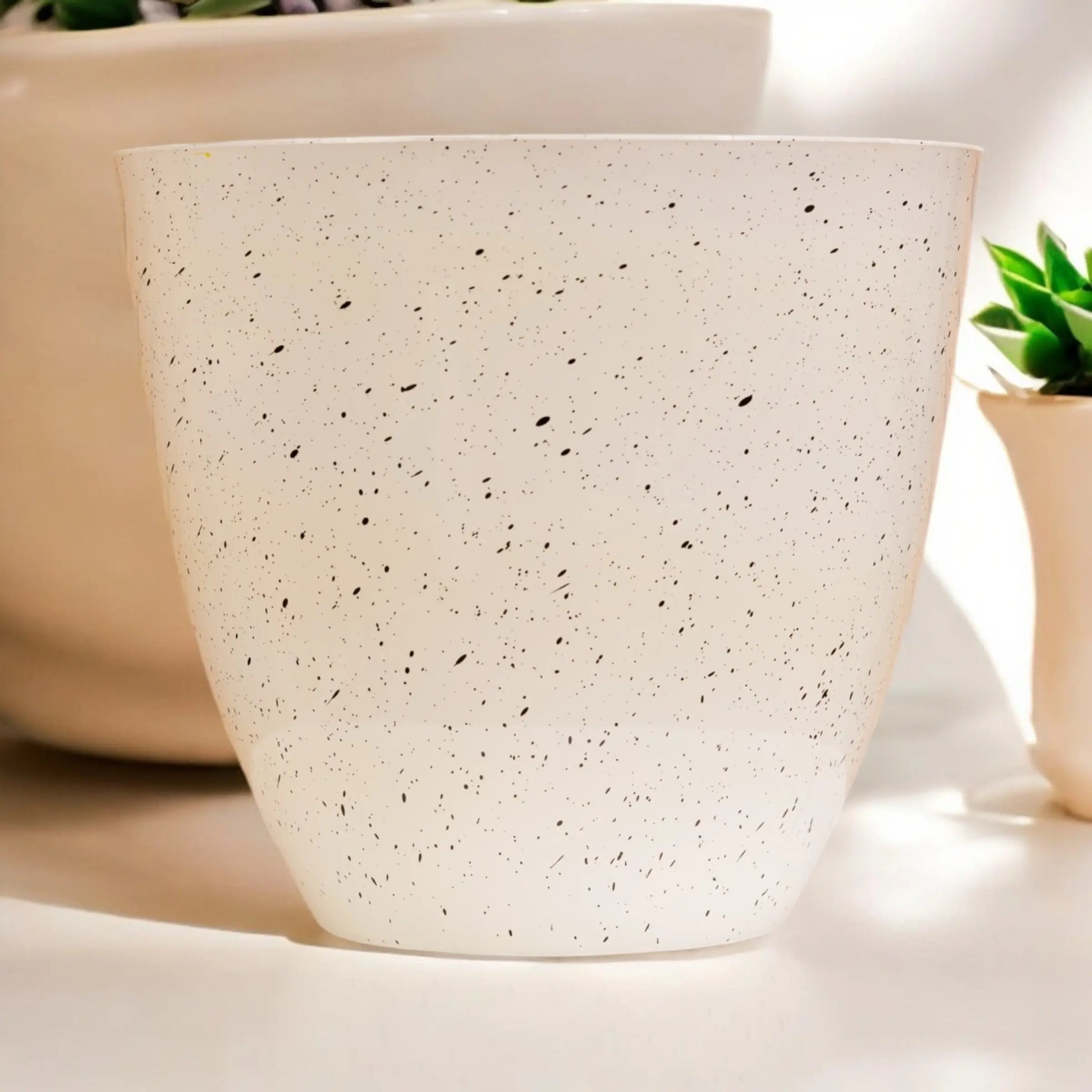 Egg Pot Planter – Modern Decorative Plant Pot Enutrof Decor